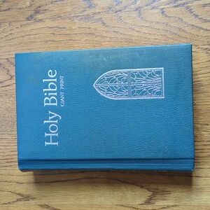 Vintage 70s Holy Bible Giant Print Hardcover Book King James Version